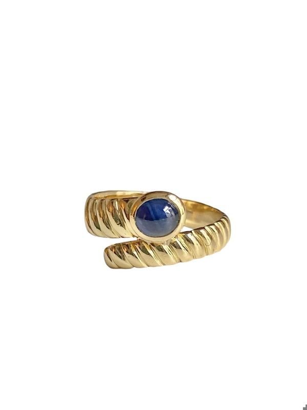 Bague En Or Jaune 18 Carats - Saphir Naturel Bleu - Taille 53 - Bijou Fait Main Poinçonné - Occasion Très Bon état