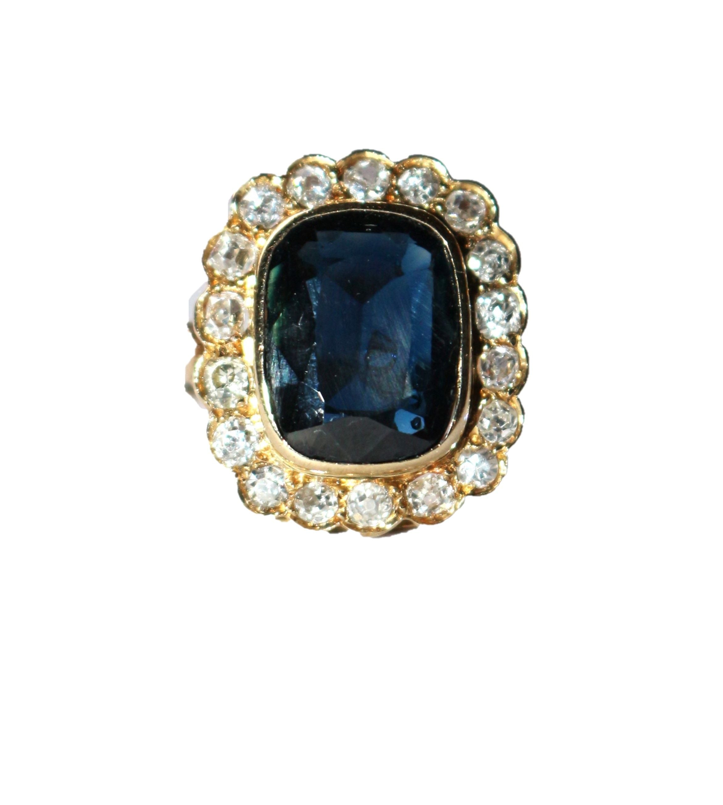 Bague Vintage Or Jaune 18k Avec Saphir Et Diamants - Bijou Ancien Précieux