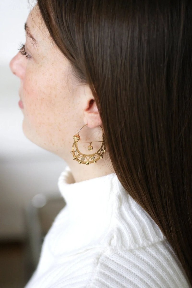 Boucle d'oreille créole à croisements plaquée or 14kt - Boohoo Boucle d'oreille créole à croisements plaquée or 14kt - Boohoo