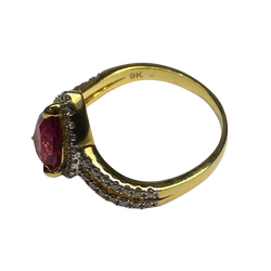 Bague Entourage en or jaune, rubellite tourmaline et diamants