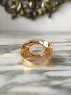 Bague Solitaire en or jaune et pierre de lune