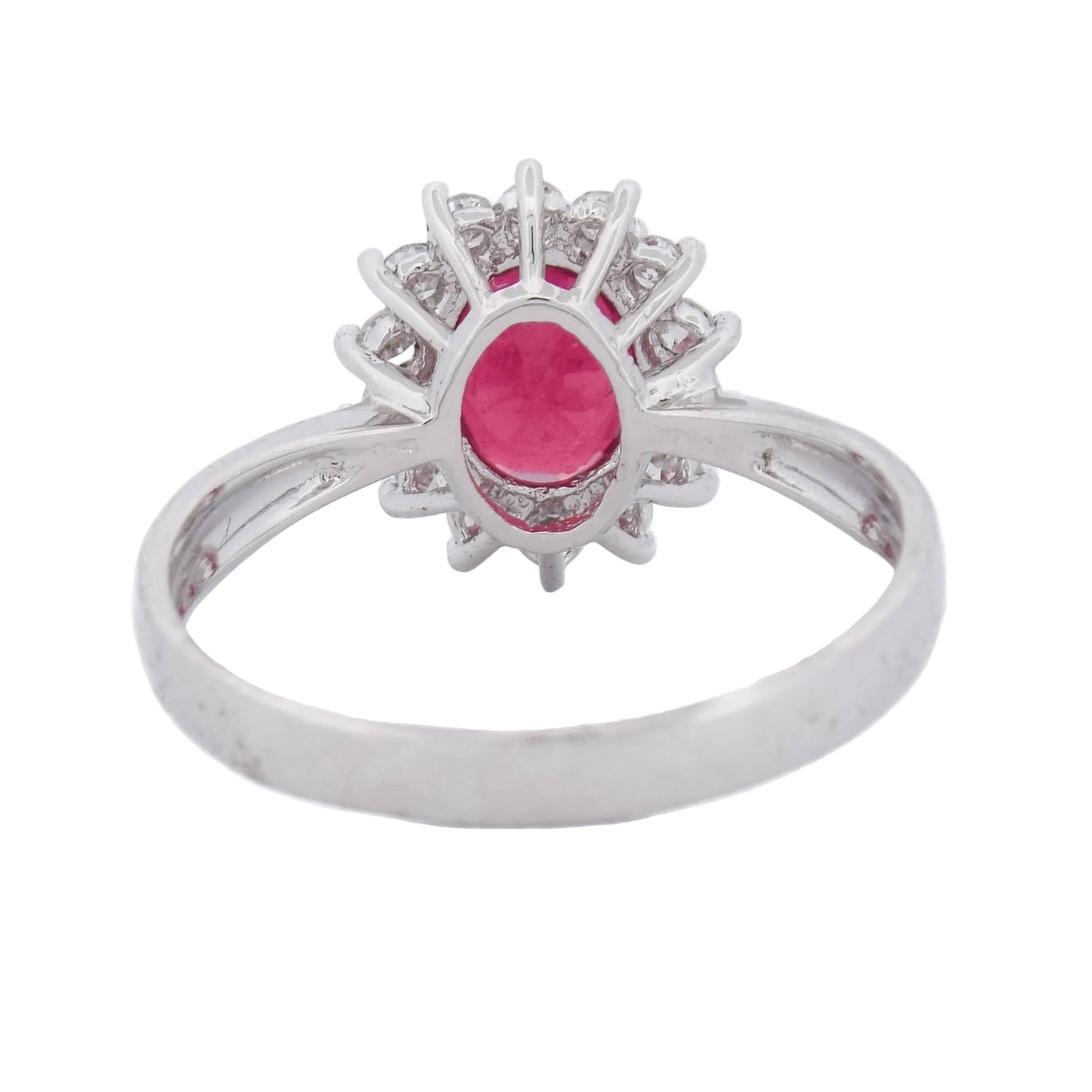 Bague Entourage en or blanc, rubis et diamants