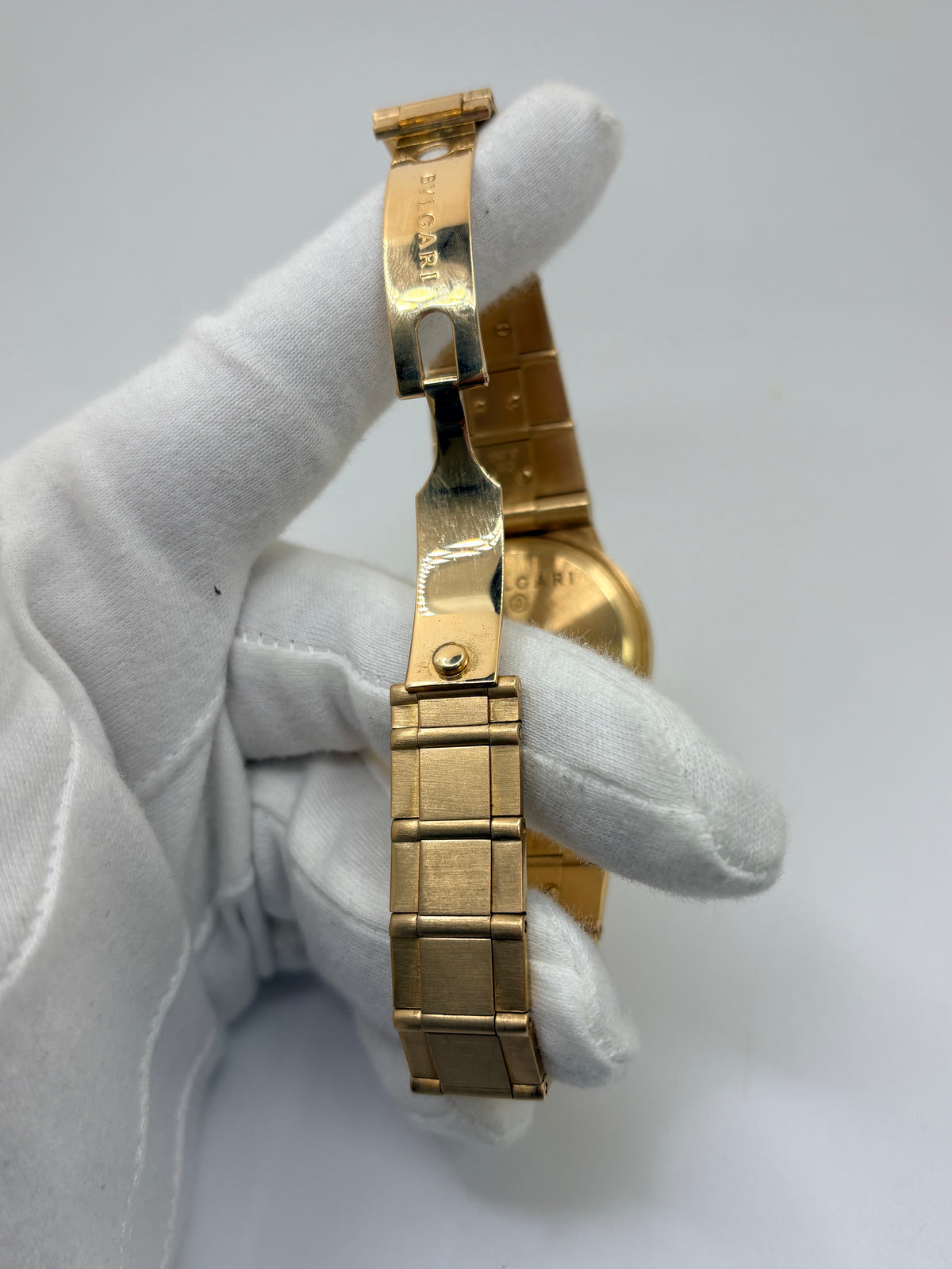 Montre BULGARI "Diagono" en or jaune