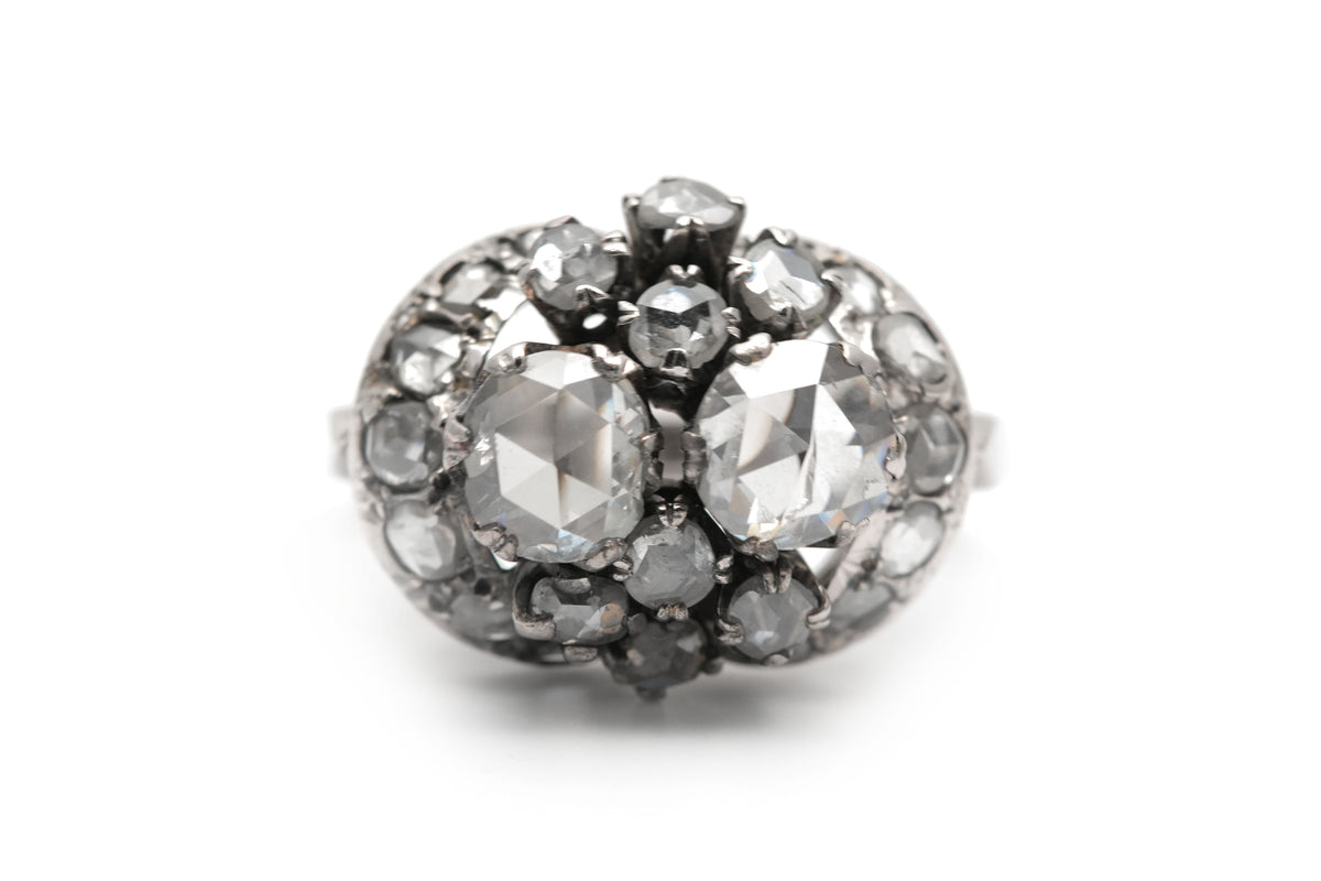 Bague en or blanc et diamants