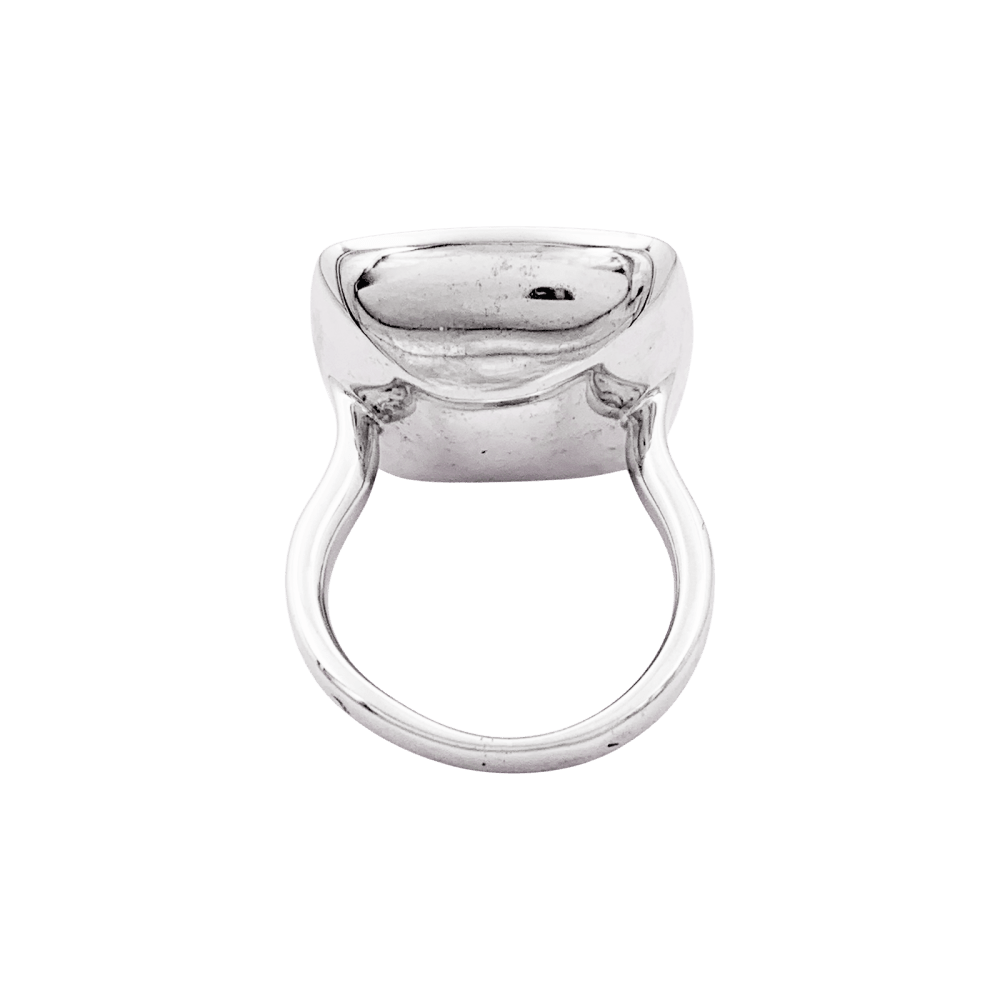 Bague Chanel, "Nuit Noire", or blanc, émail, diamant 1,01 carat.