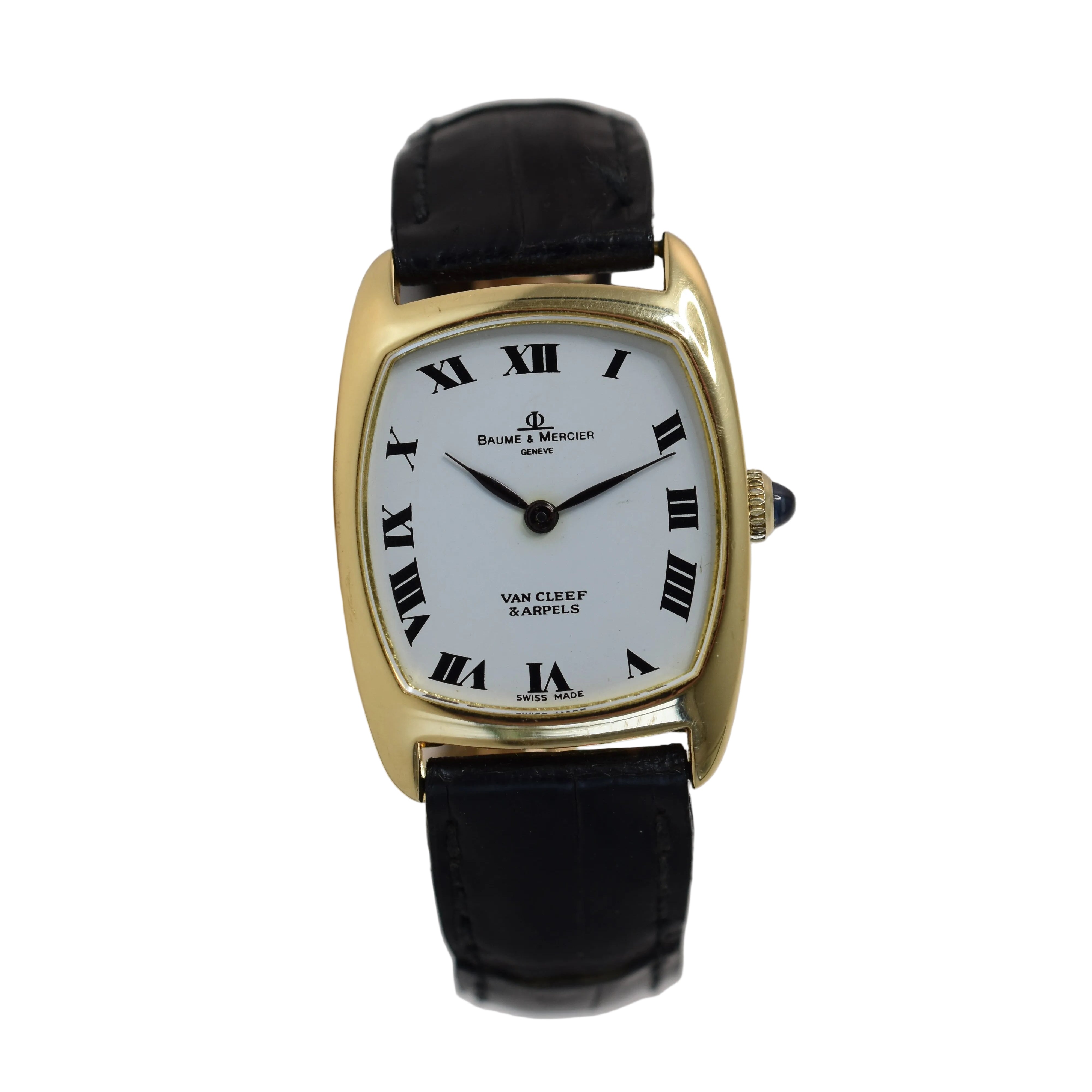 Montre BAUME & MERCIER X VAN CLEEF & ARPELS en or jaune, cuir et saphir