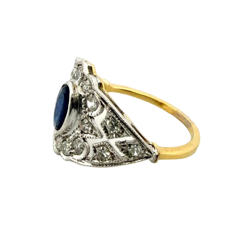 Bague Entourage en or blanc, or jaune, saphir et diamants