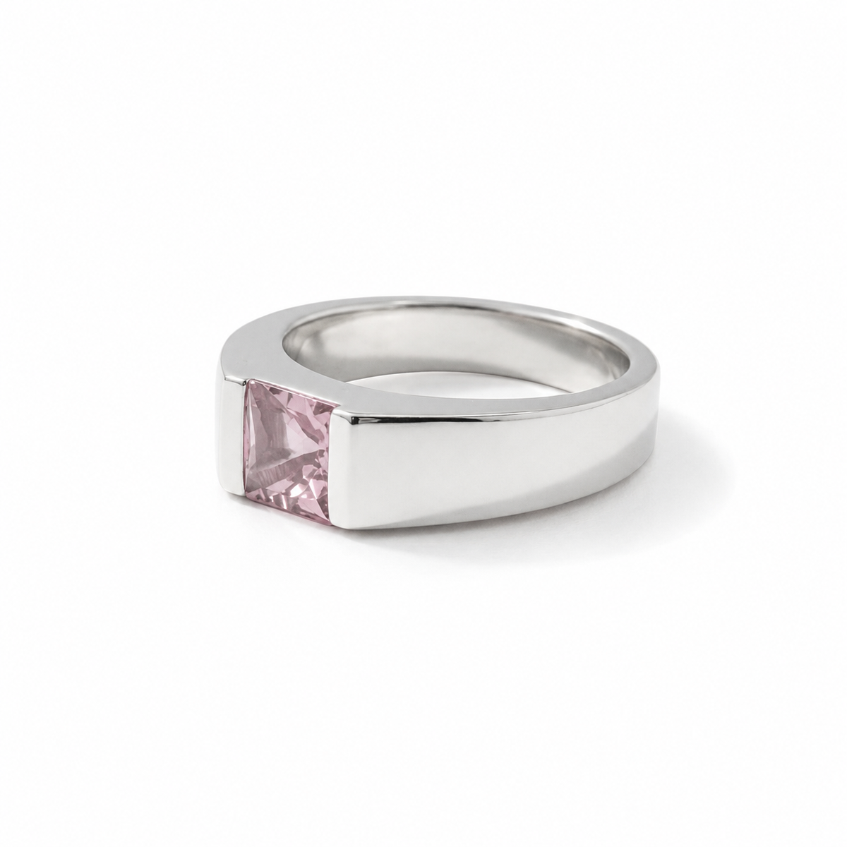 Bague Tank CARTIER en or blanc et tourmaline