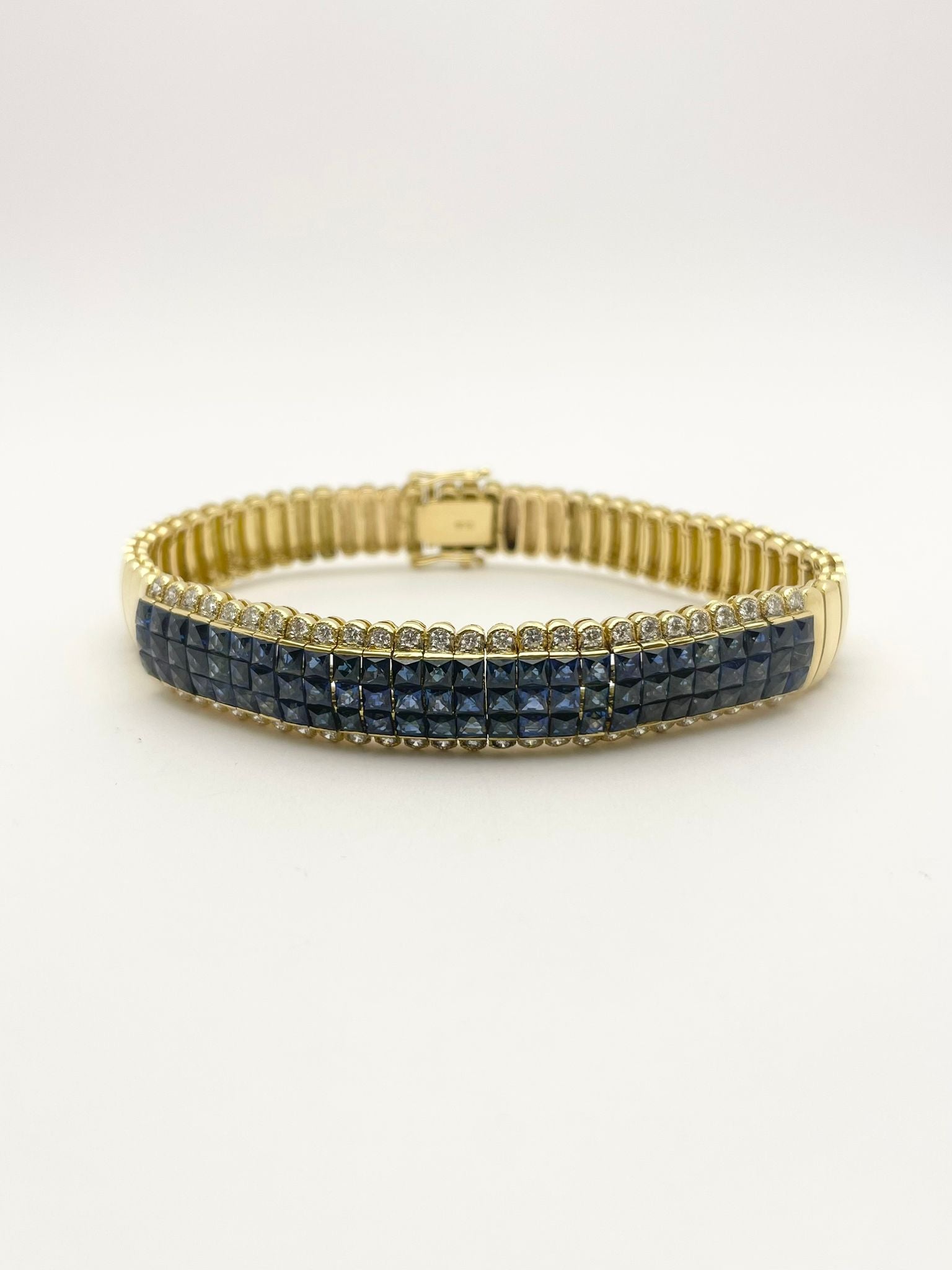 Bracelet Maille en or jaune, saphirs et diamants