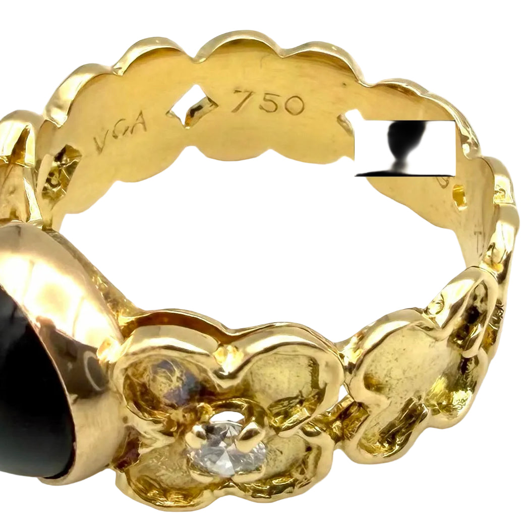 Bague VAN CLEEF & ARPELS. en or jaune, onyx et diamants