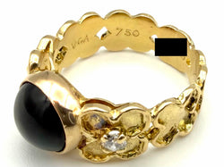 VAN CLEEF & ARPELS. Bague vintage en or jaune 18K, onyx et diamants