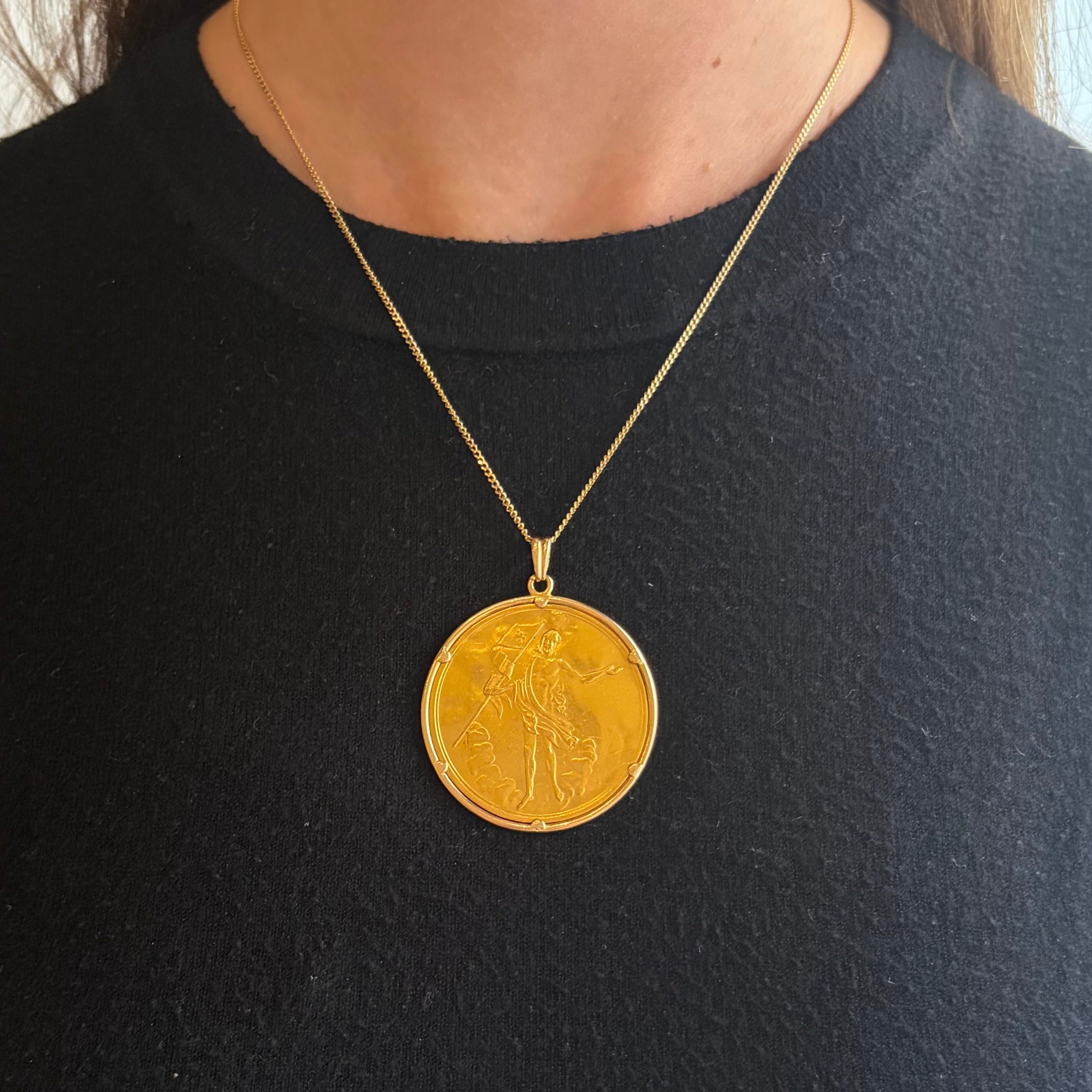Médaille en or jaune