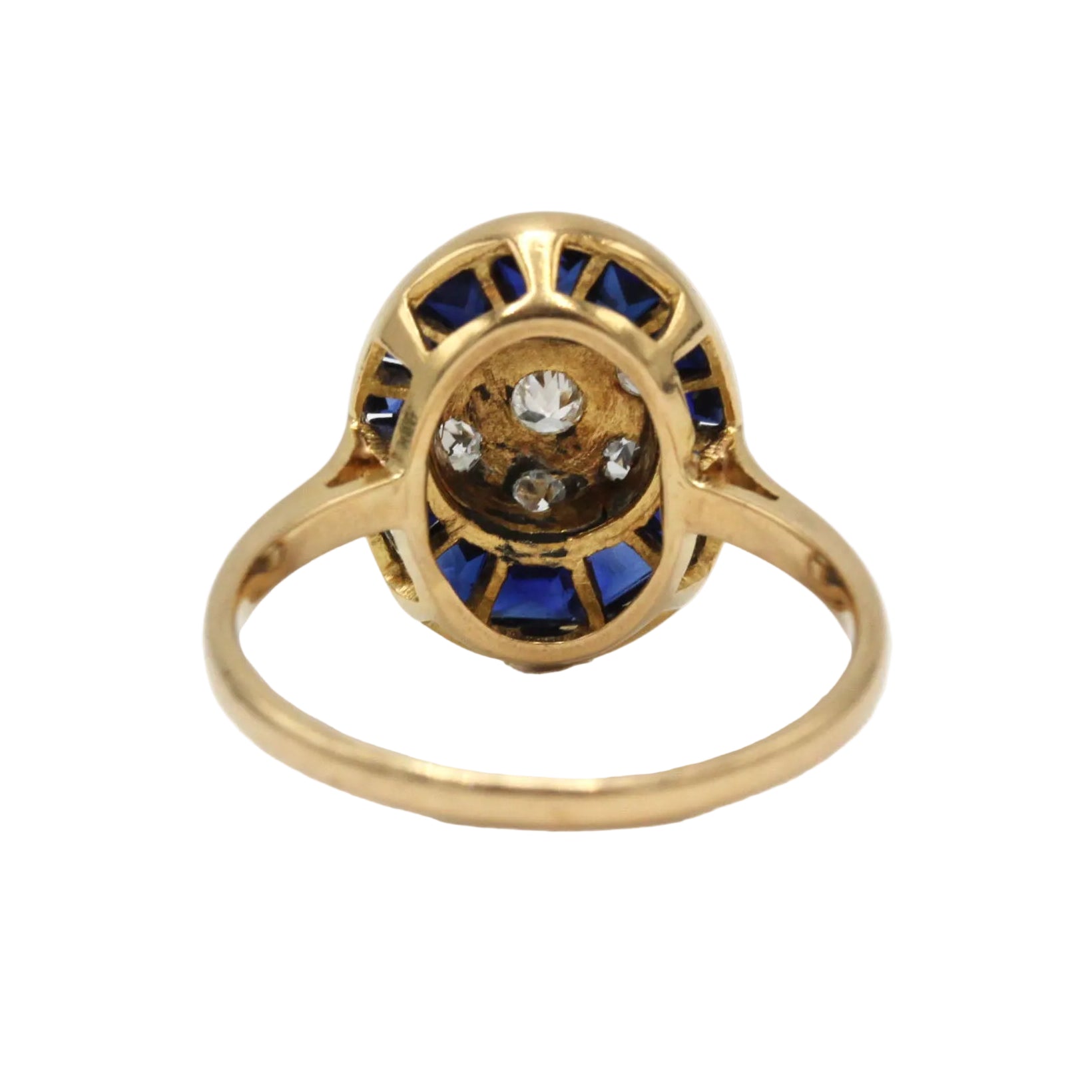 Bague en or jaune, platine, saphirs et diamants