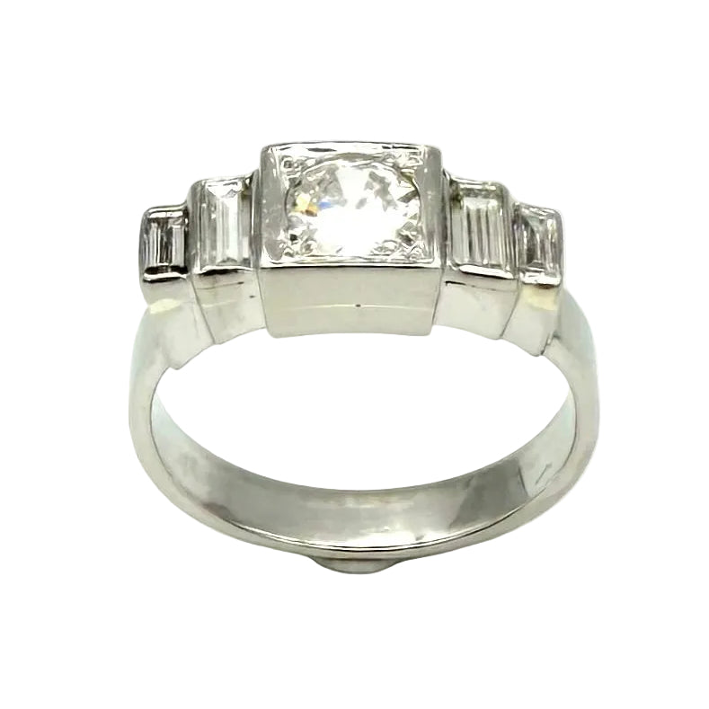 Bague en platine et diamants