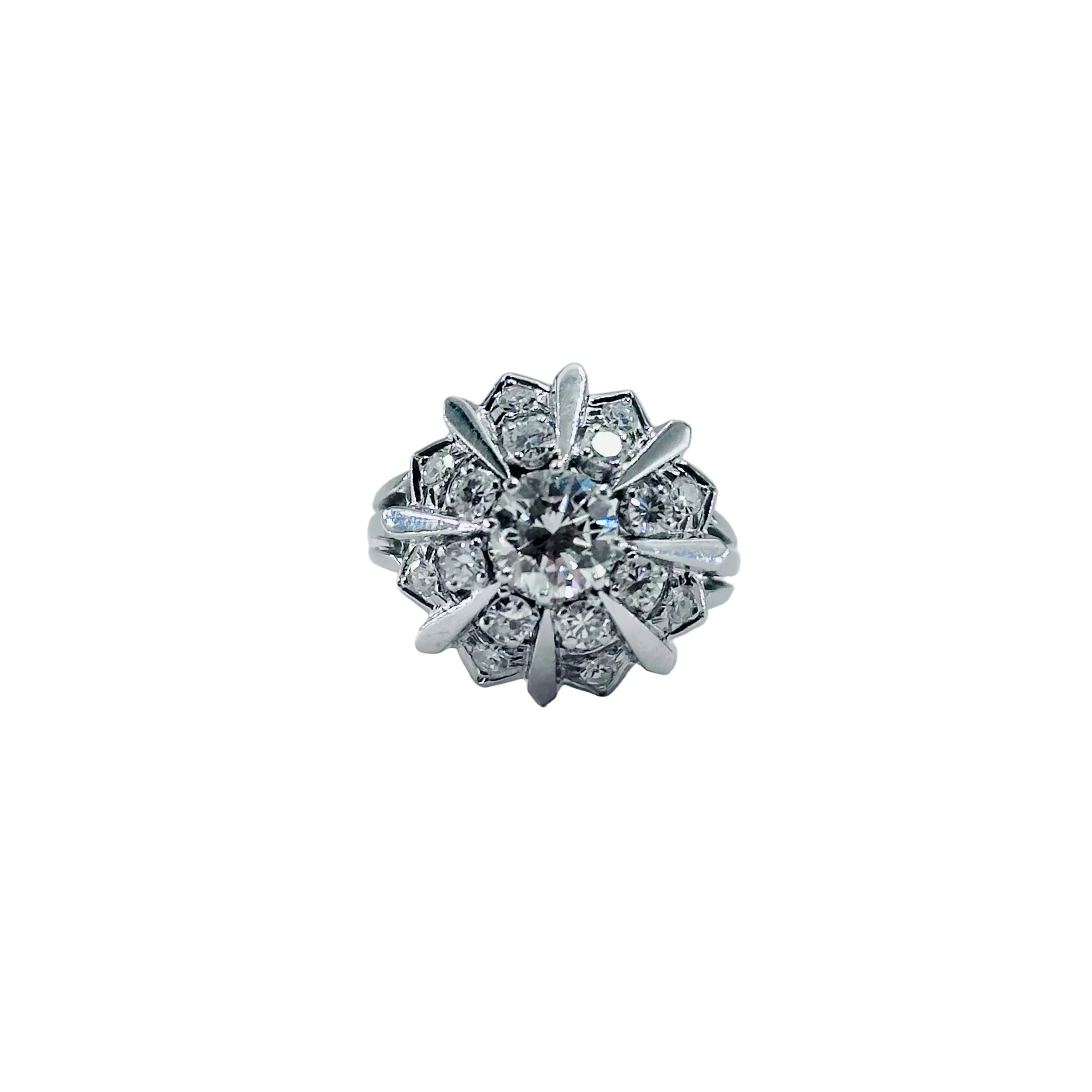 Bague Entourage en or blanc, platine et diamants