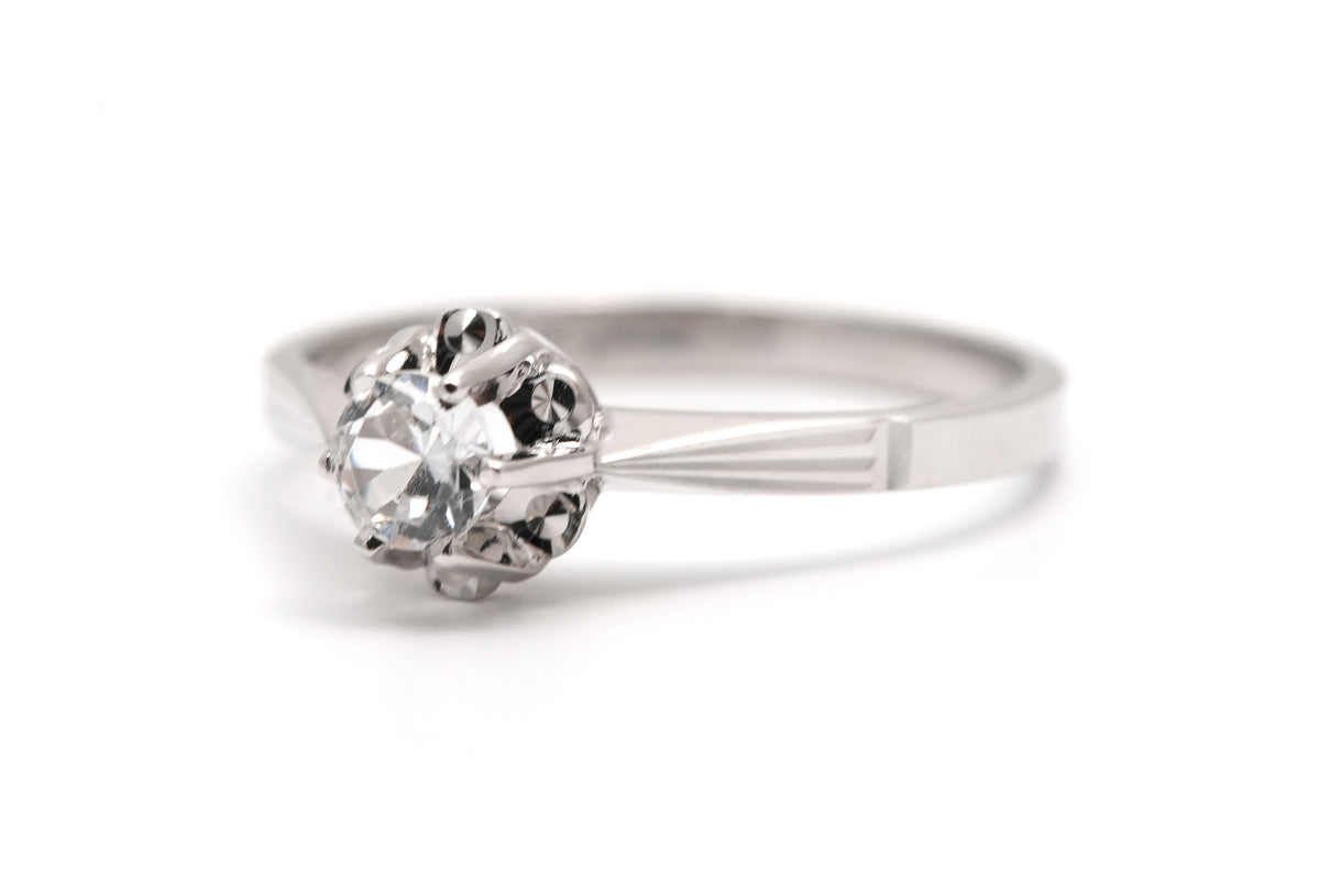 Bague Solitaire en or blanc et saphir