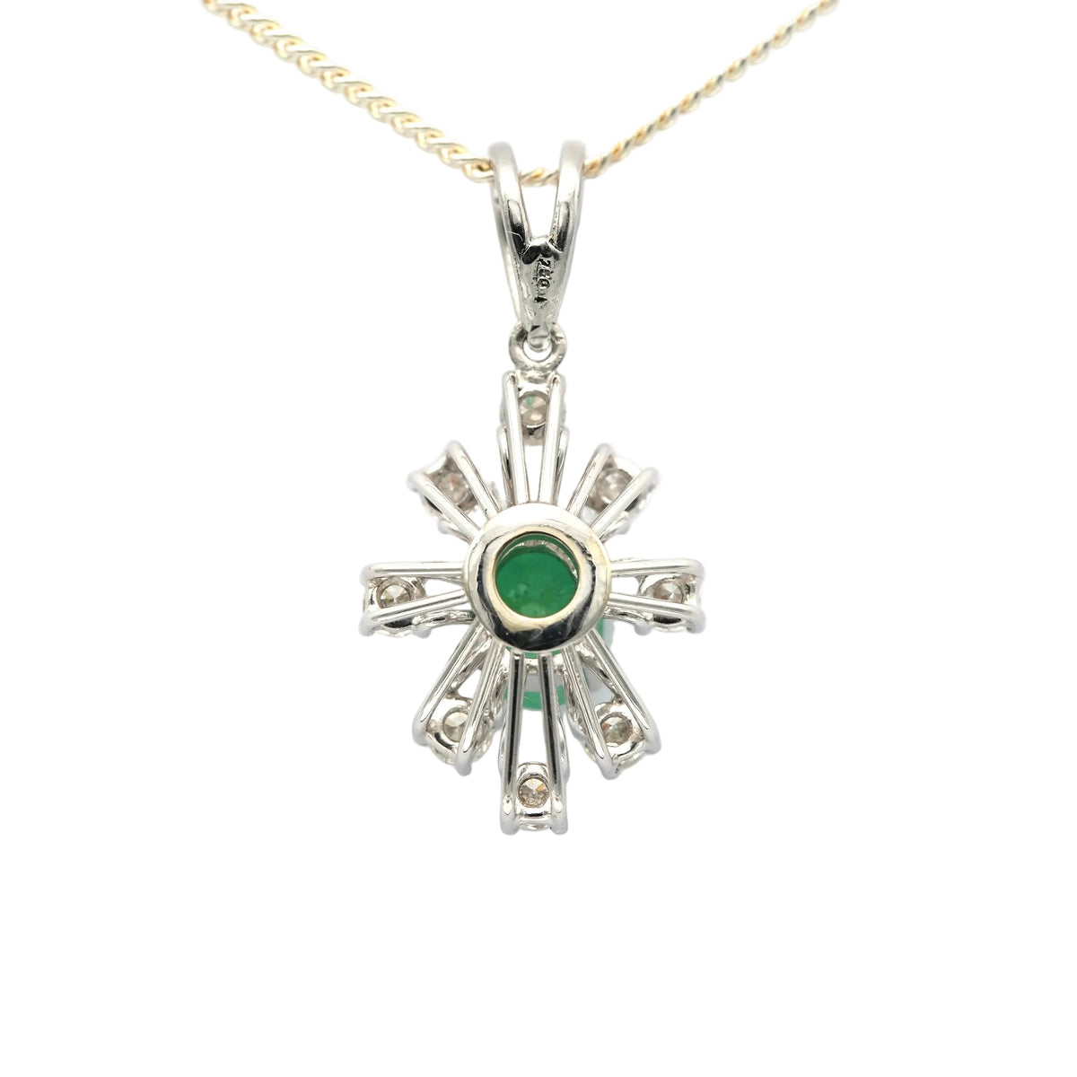 Pendentif en or blanc, émeraude et diamants