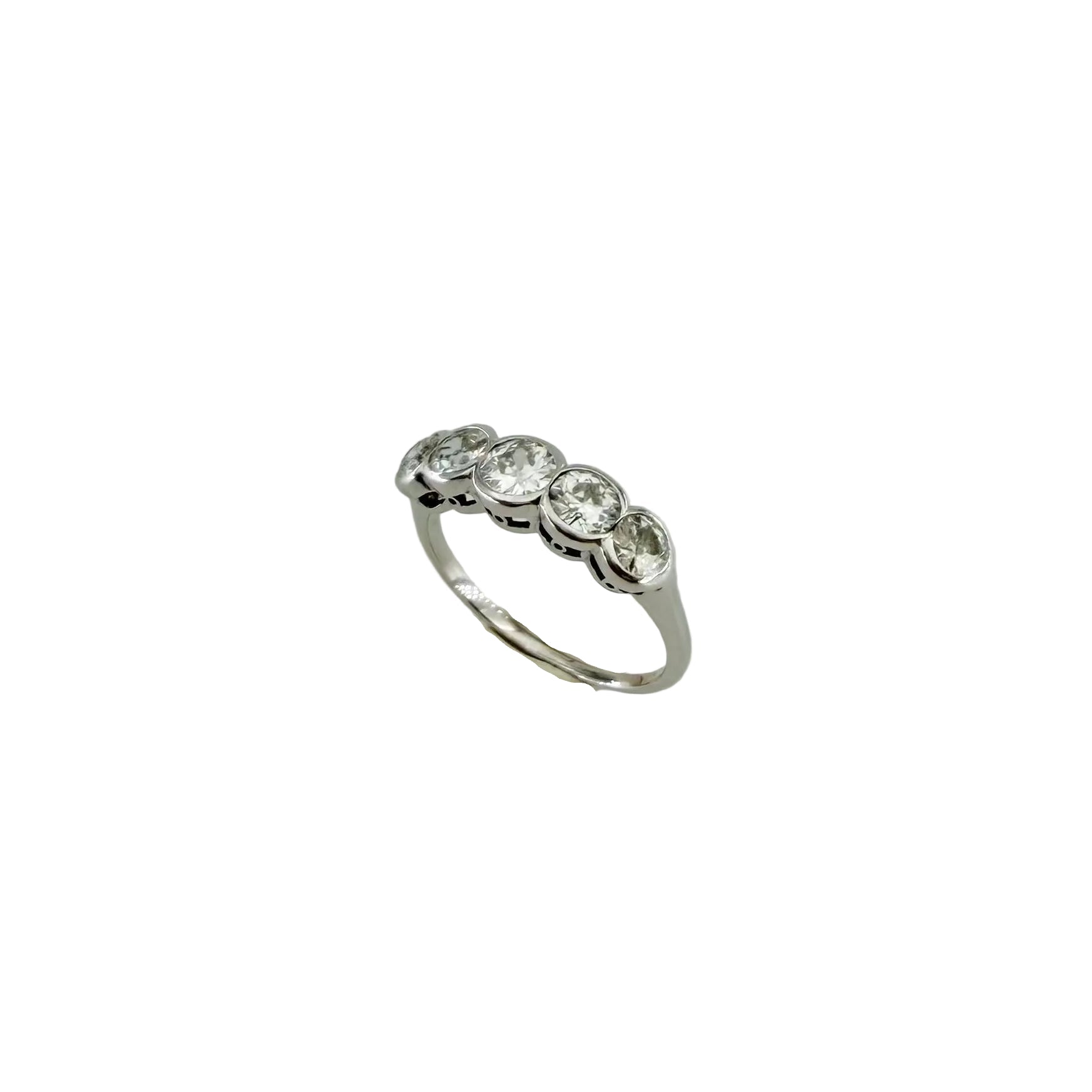 Bague en platine et diamants