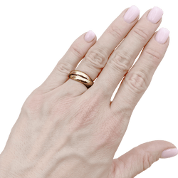 Bague Cartier, "Trinity Classique", trois ors.