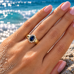 Bague Cocktail en or jaune, saphir et diamants