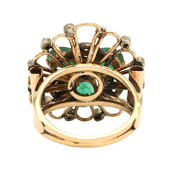 Bague Marguerite en or jaune, émeraudes et diamants