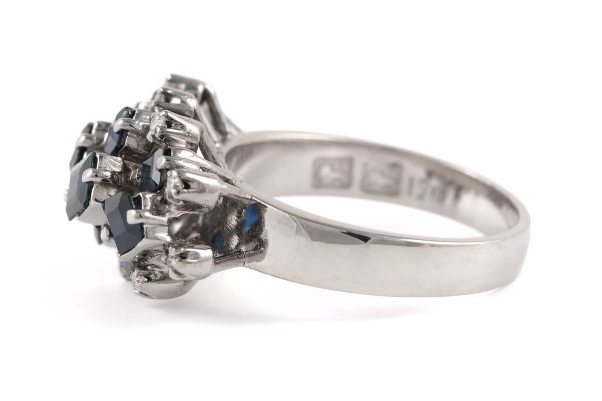 Bague en or blanc, saphirs et diamants