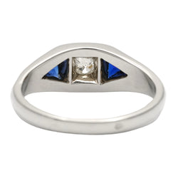 Bague Trilogie en or blanc, saphirs et diamant