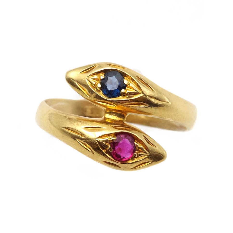 Bague Toi & Moi WEMPE en or jaune, saphir et rubis