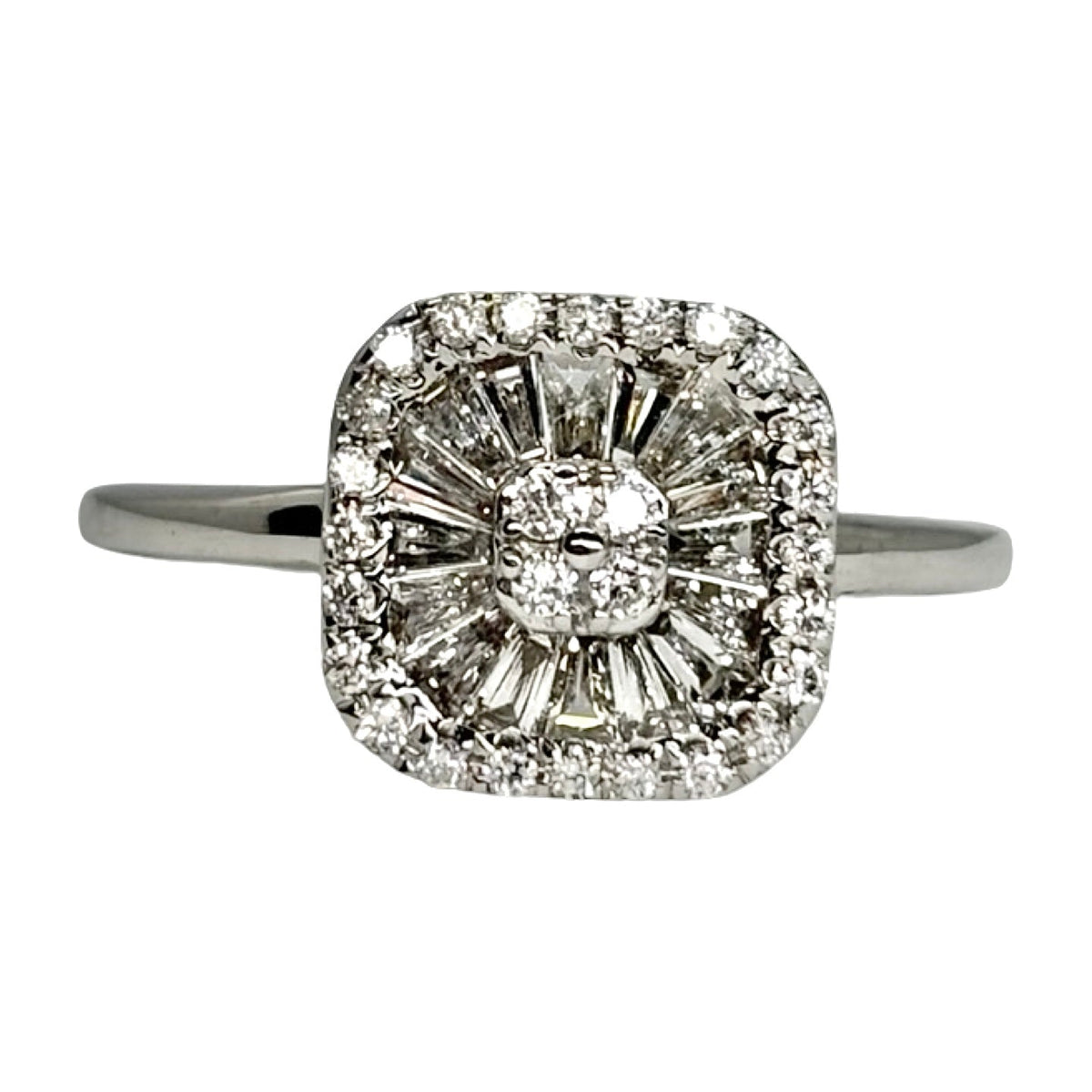 Bague Solitaire en or blanc et diamants