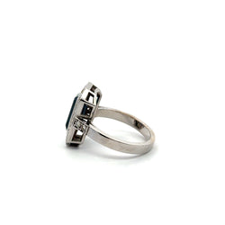 Bague Entourage en or blanc, topaze et diamants