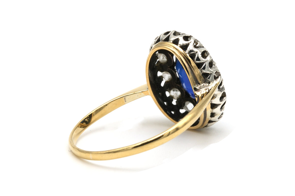 Bague Entourage en or jaune, argent, saphir et diamants