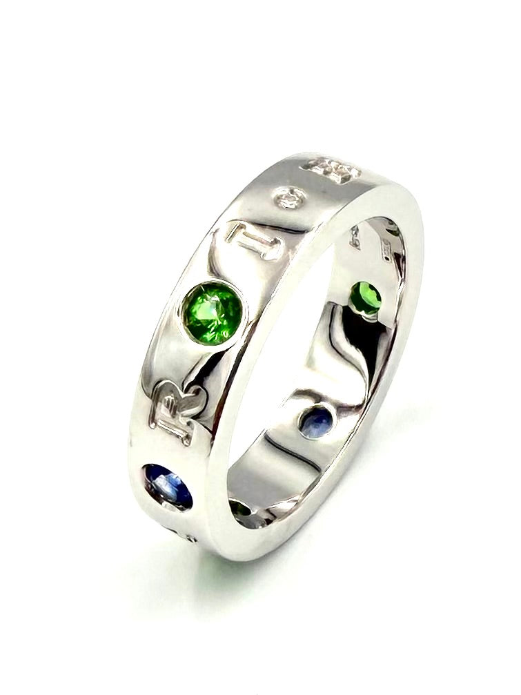 Bague Alliance BULGARI Roman Sorbet en or blanc, grenats, saphirs et diamant