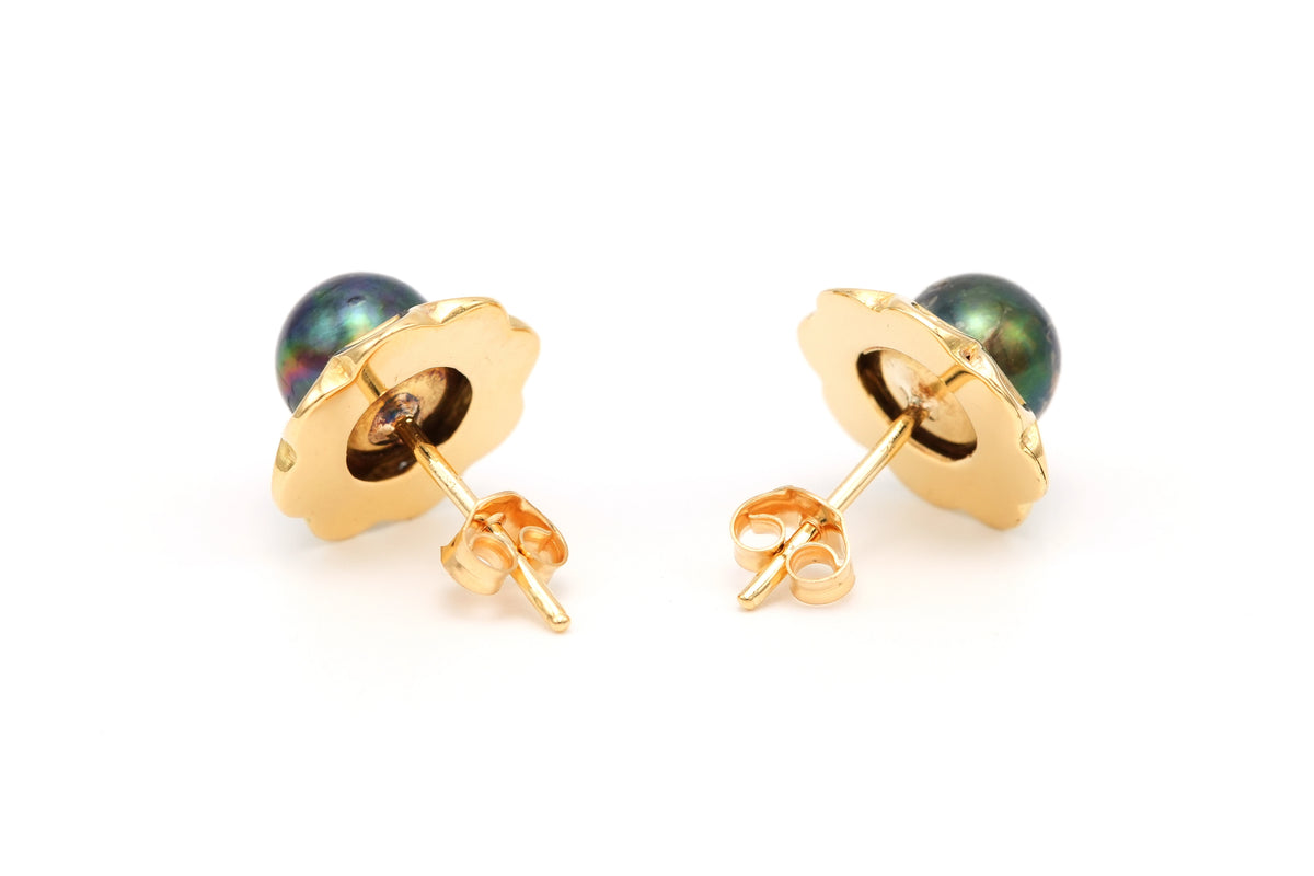 Boucles d'oreilles Puces en or jaune et perles