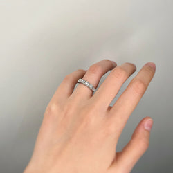 Bague Alliance en or blanc et diamants