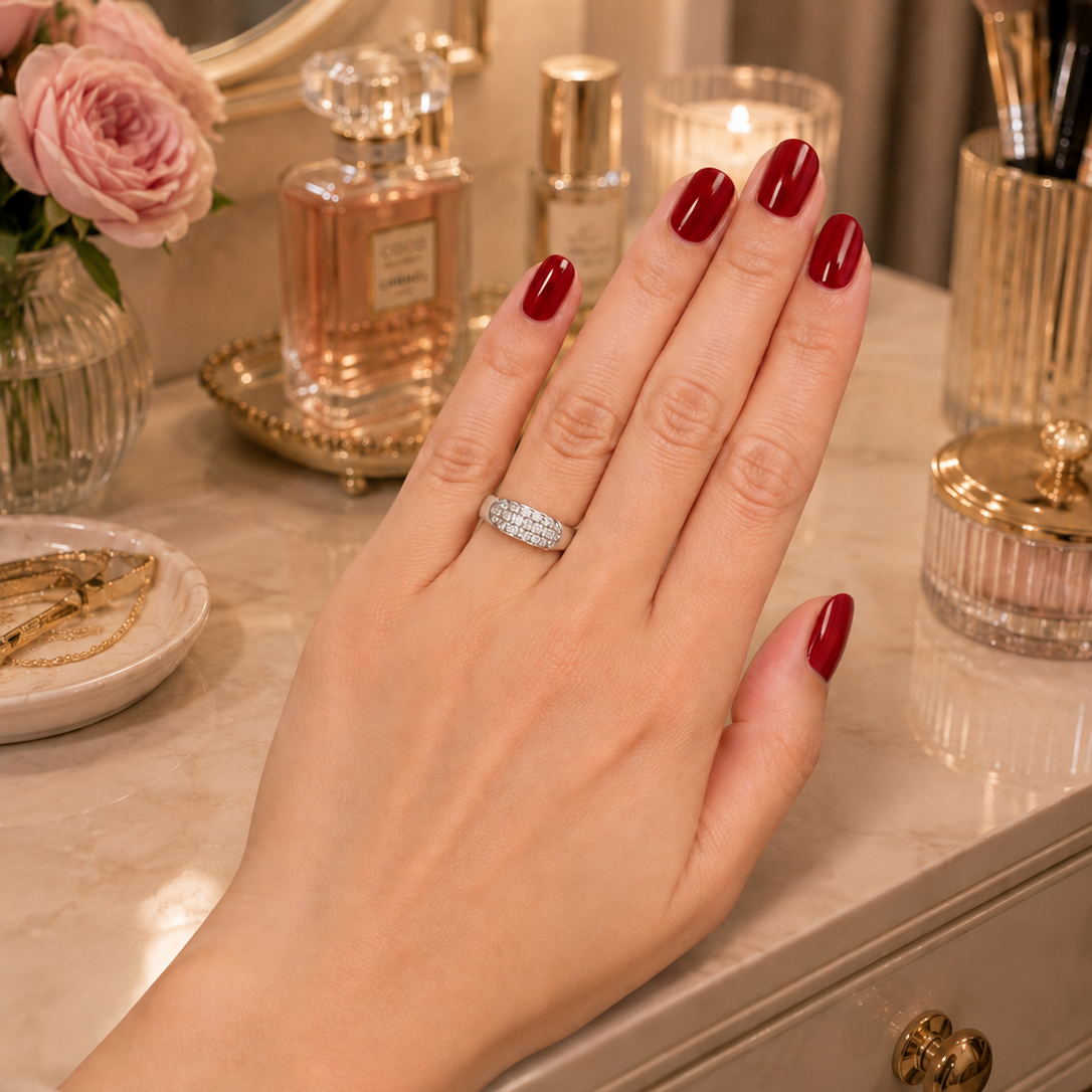 Bague Pavée en or blanc et diamants