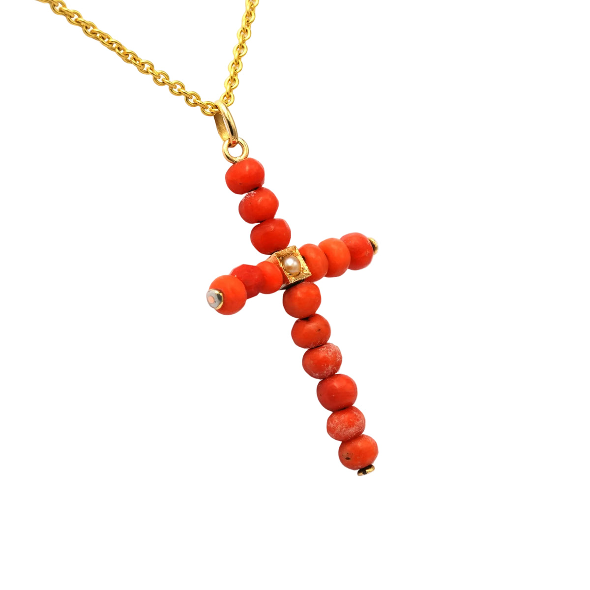 Pendentif en or jaune, perle et corail