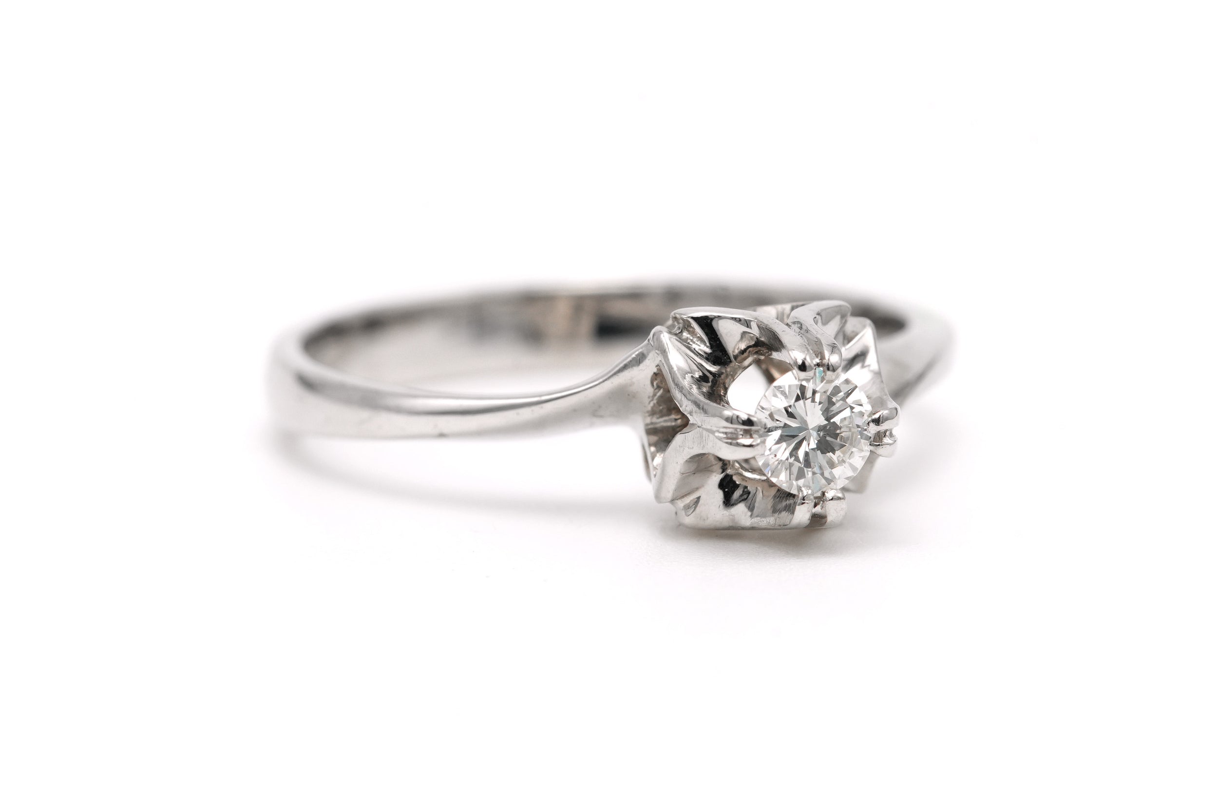 Bague Solitaire en or blanc et diamant