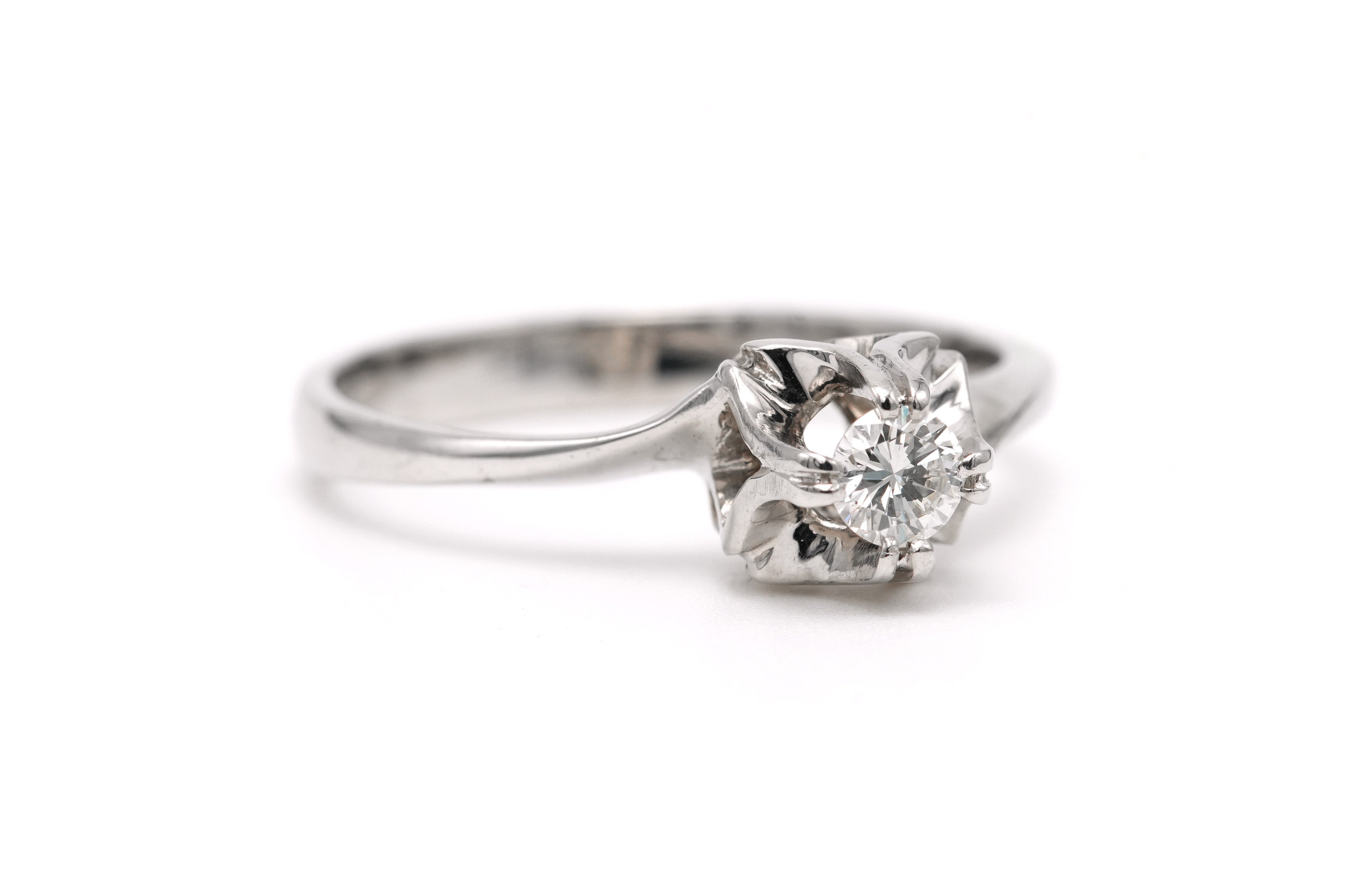 Bague Solitaire en or blanc et diamant