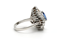 Bague Entourage en or blanc, saphir et diamants