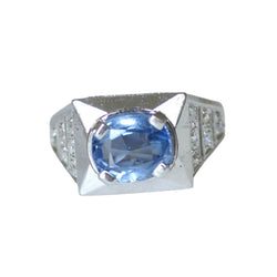 Bague Chevalière en platine, saphir et diamants