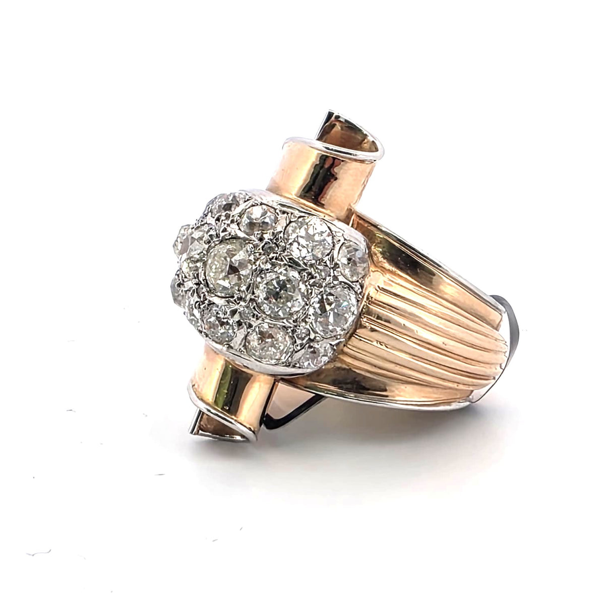 Bague en or jaune et diamants