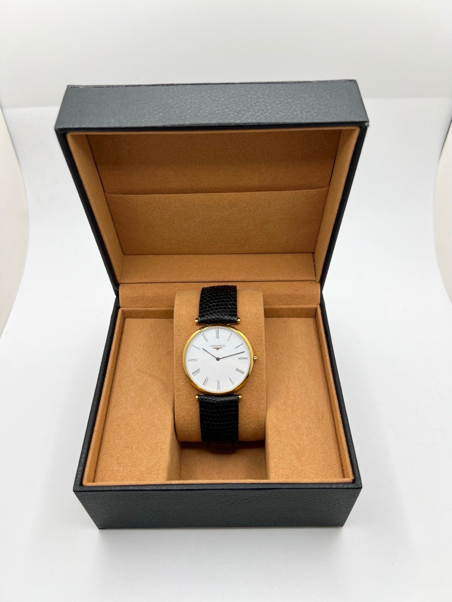 Montre LONGINES "La Grande Classique" plaqué or, acier et cuir