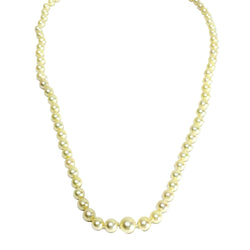 Collier Perles en or blanc et saphir