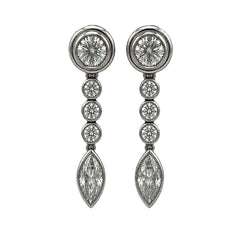 Boucles d'oreilles Pendantes en platine et diamants