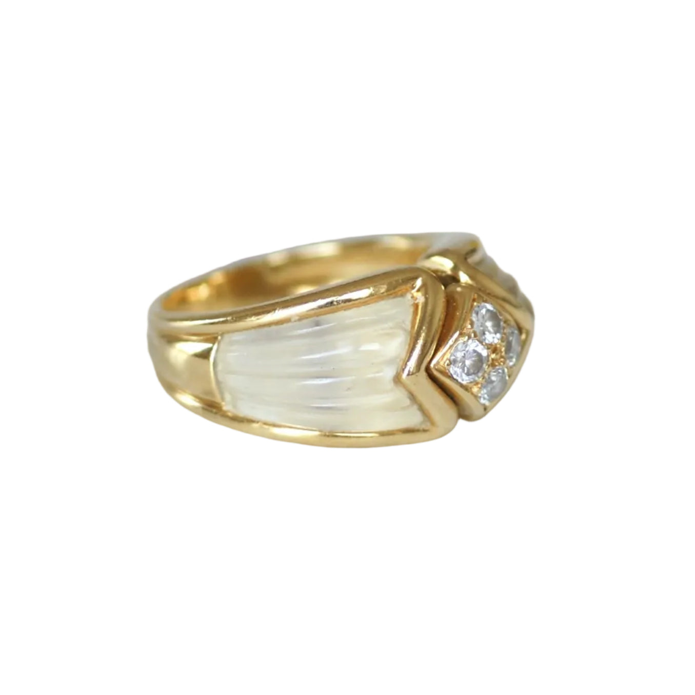 Bague Dôme BOUCHERON en or jaune, cristal de roche et diamants