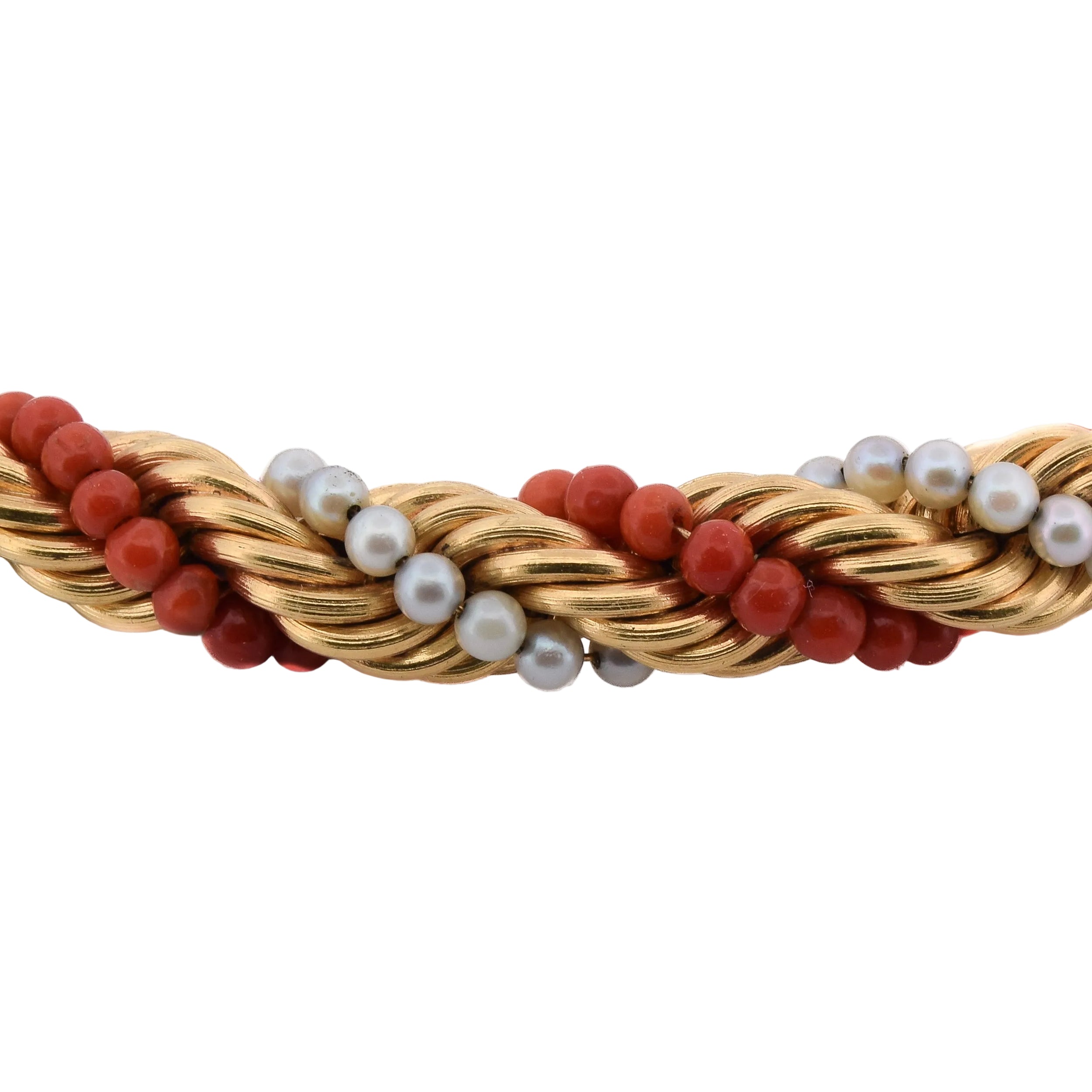 Parure en or jaune, corail et perles