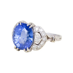 Bague en platine, saphir et diamants
