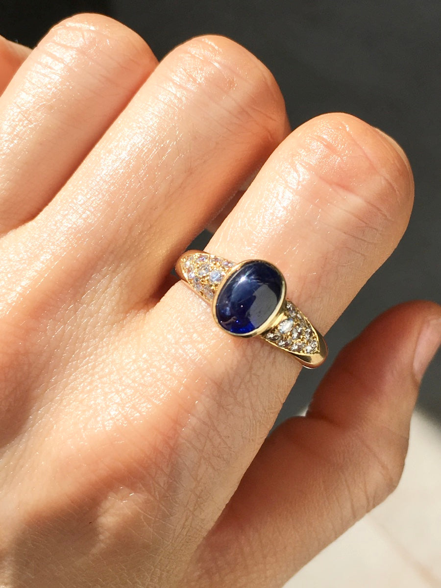 Bague en or jaune 18 carats  saphir et diamants