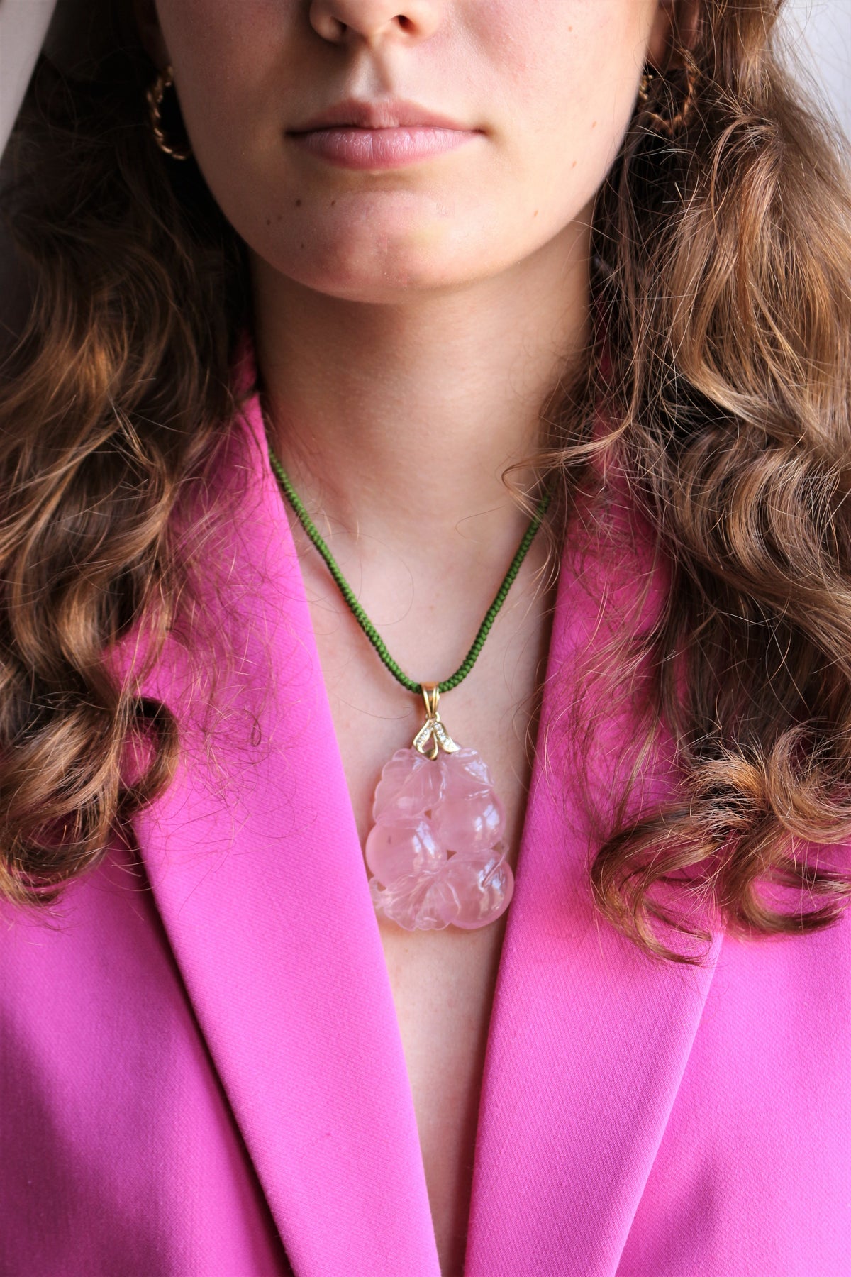 Pendentif  en or jaune, quartz et strass