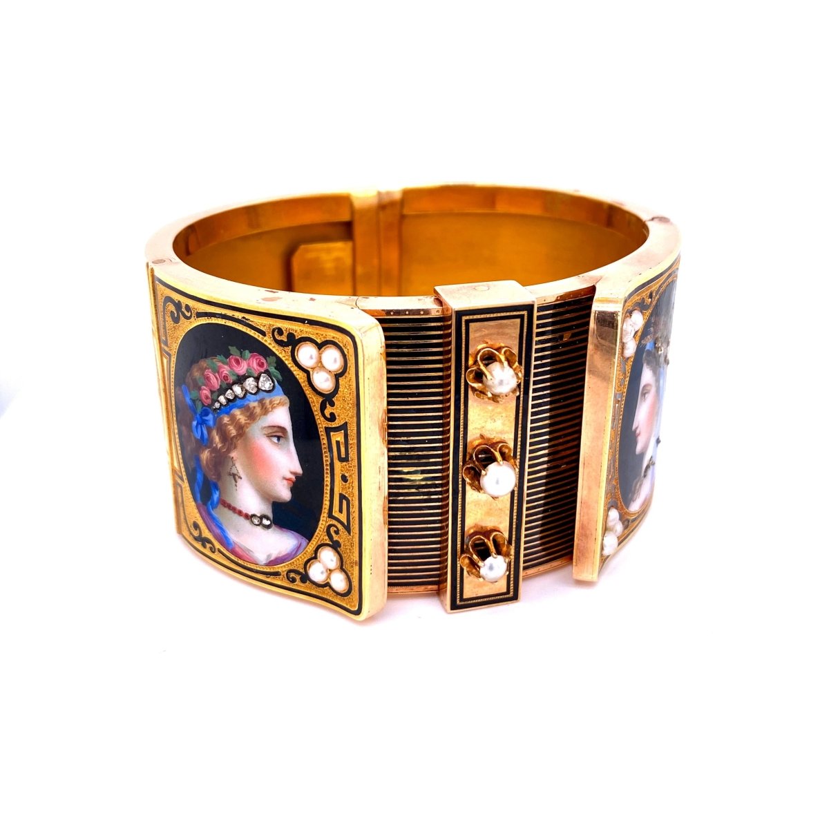 19th Century Austrian Enamel Diamonds Pearls Gold Portraits Bangle - Castafiore